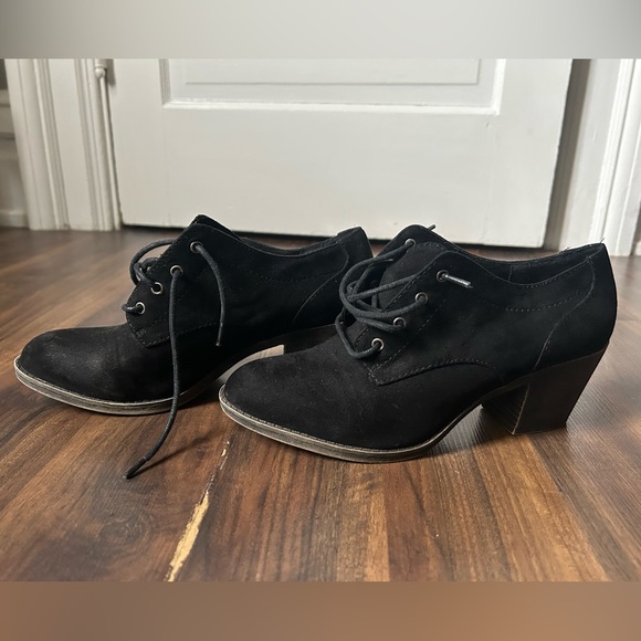 Rocket Dog Black Suede Heeled Boots - Picture 5 of 9